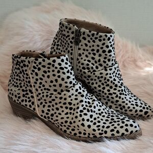 BLOWFISH Malibu Boots Size 6 Vegan